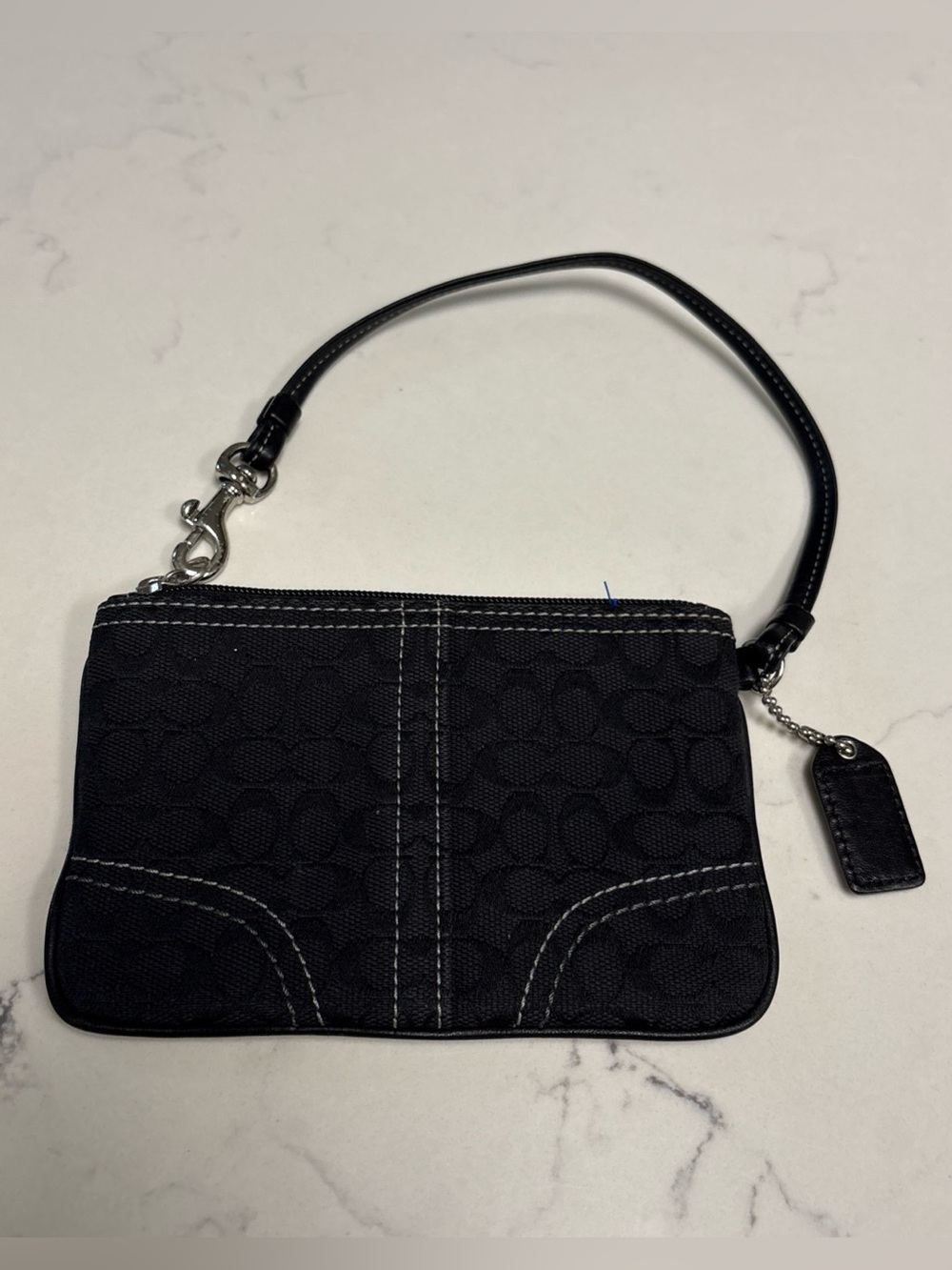 Coach Black Wristlet Clutch with Contrast Stitching - Picture 5 of 16